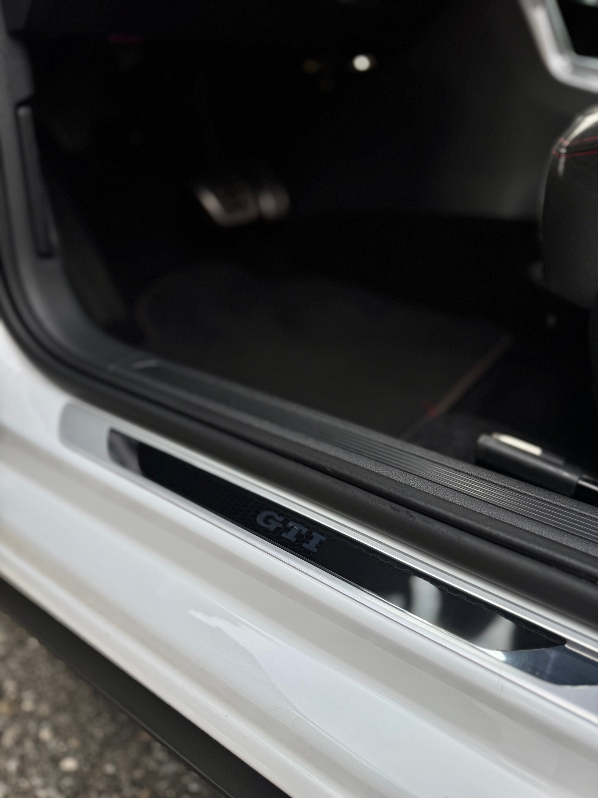 VW Polo 2.0 TSI GTI DSG / ab MFK bei Verkauf-image-20