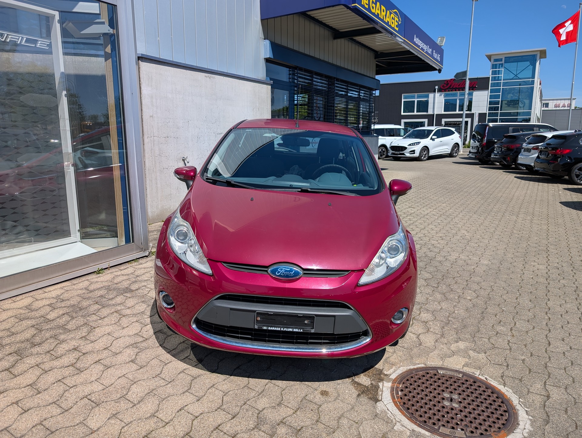 FORD Fiesta 1.4 16V Titanium-image-1