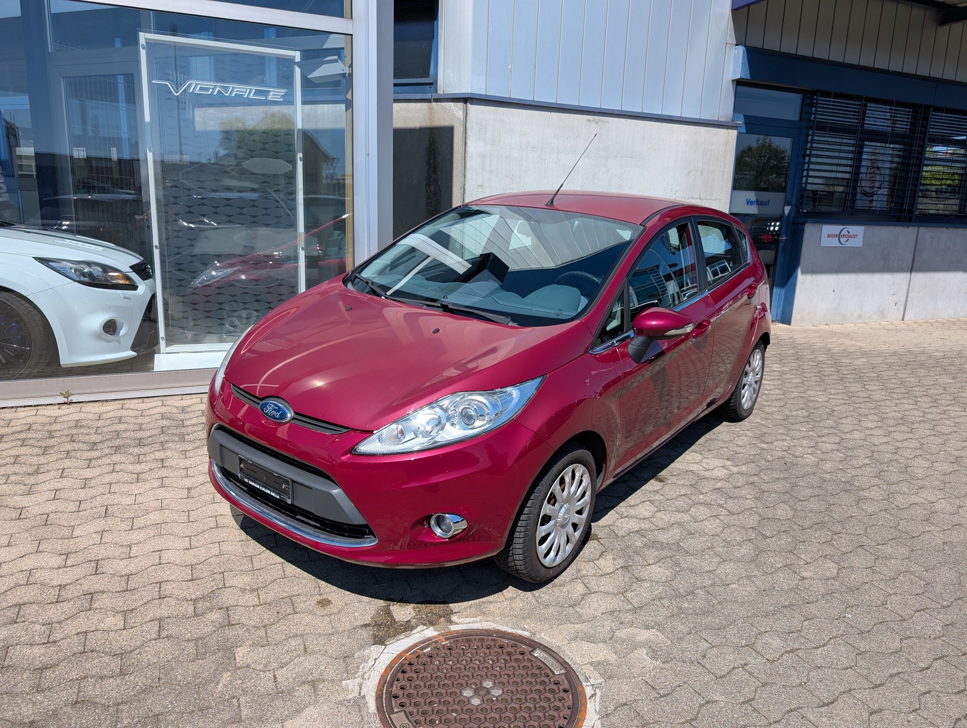 FORD Fiesta 1.4 16V Titanium