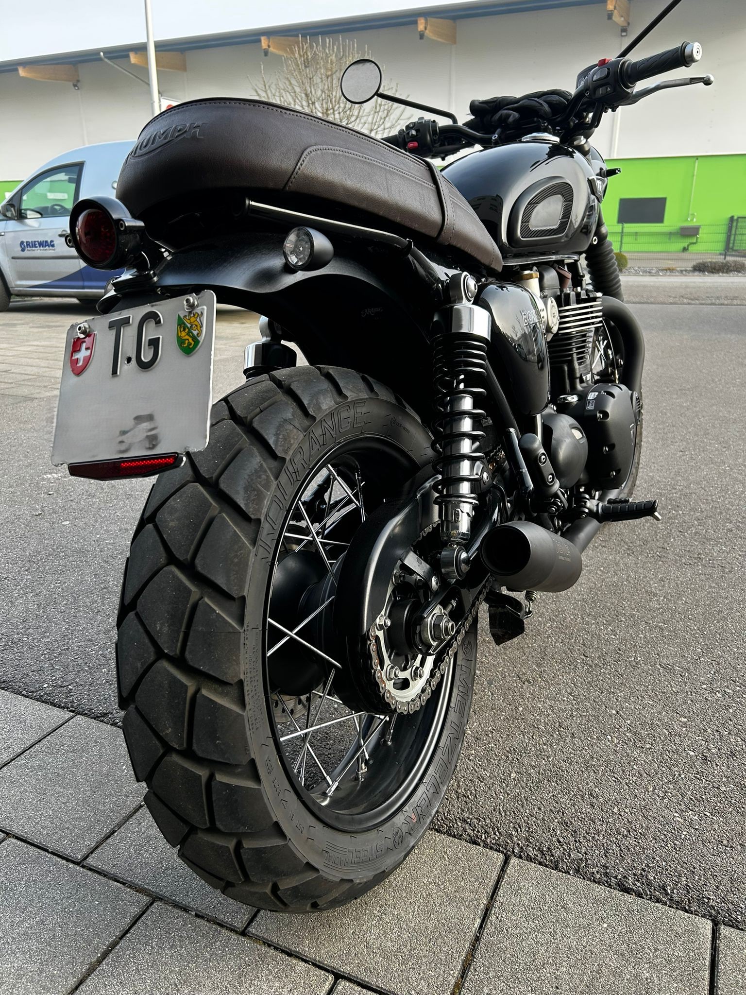 TRIUMPH Bonneville T120 Black-image-1