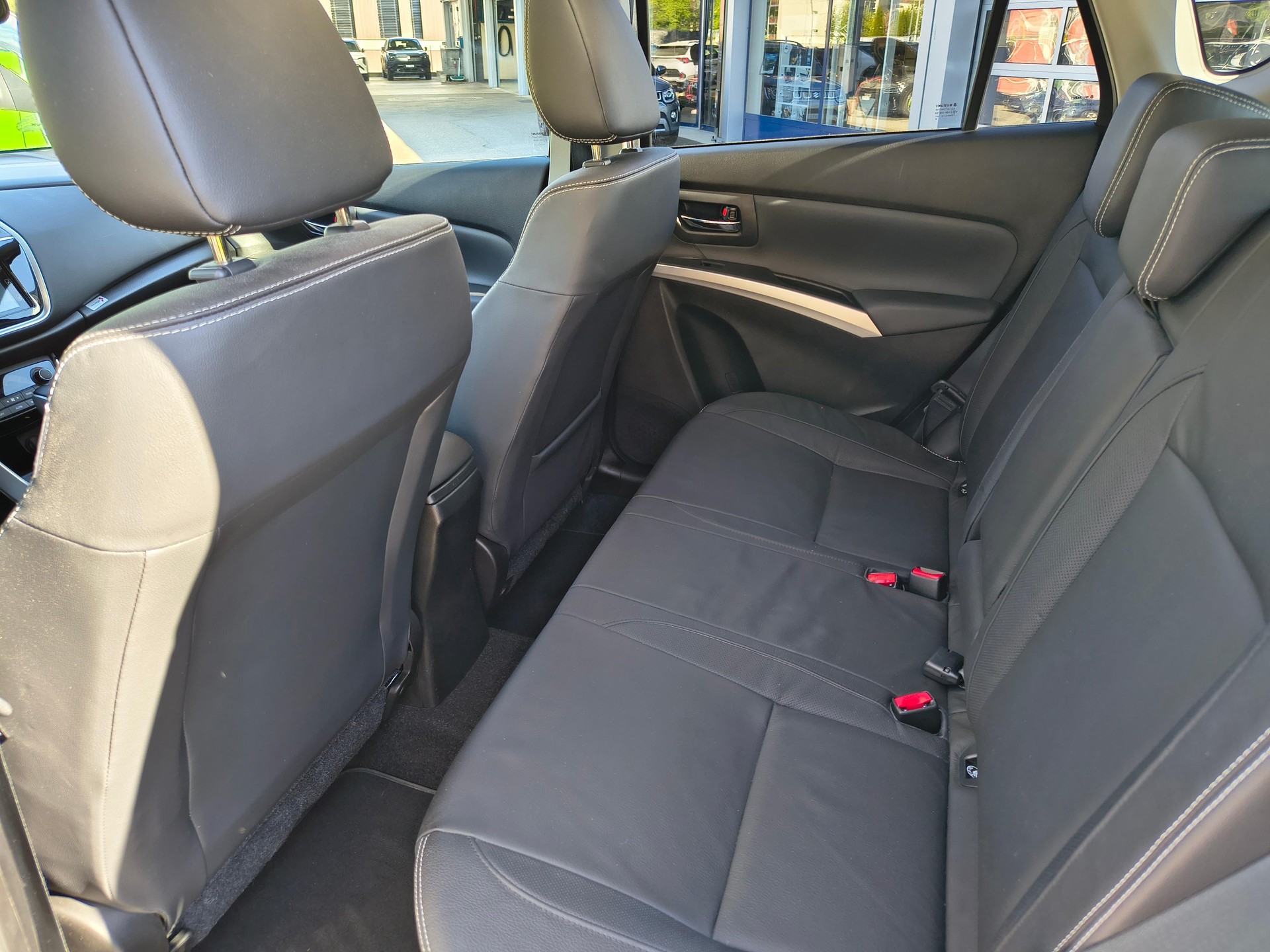 SUZUKI SX4 S-Cross 1.4 T Piz Sulai Top 4x4-image-8