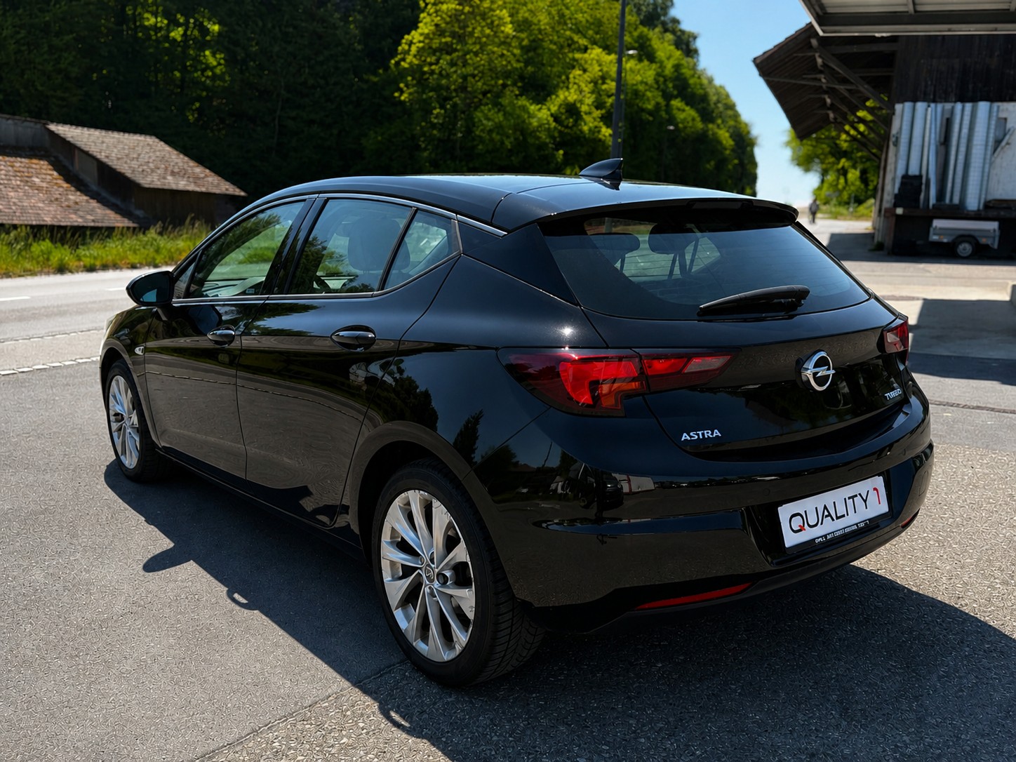 OPEL Astra 1.4i Turbo Black Roof-image-4