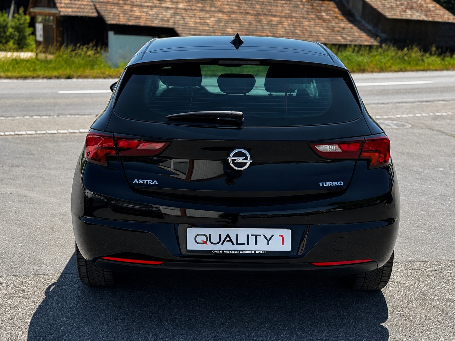 OPEL Astra 1.4i Turbo Black Roof-image-3