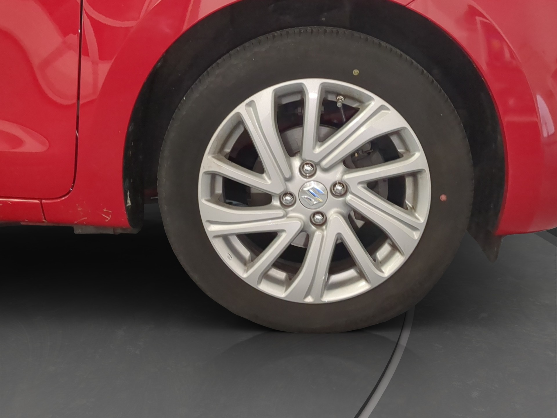 SUZUKI Swift 1.2 Compact + 4x4 Hybrid-image-16