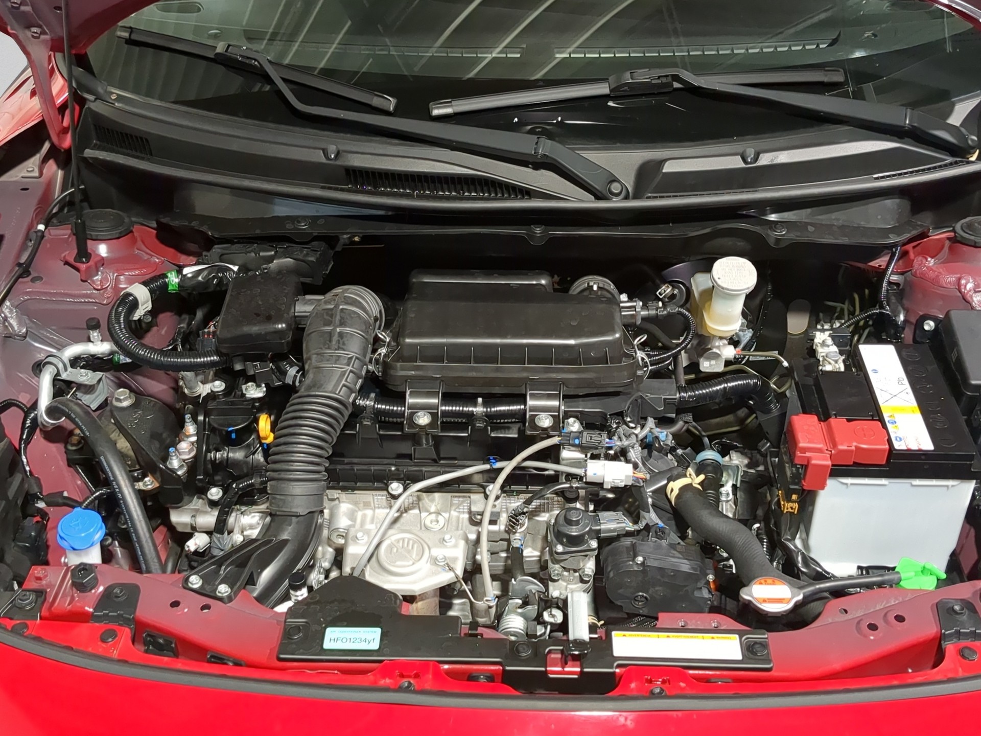 SUZUKI Swift 1.2 Compact + 4x4 Hybrid-image-22