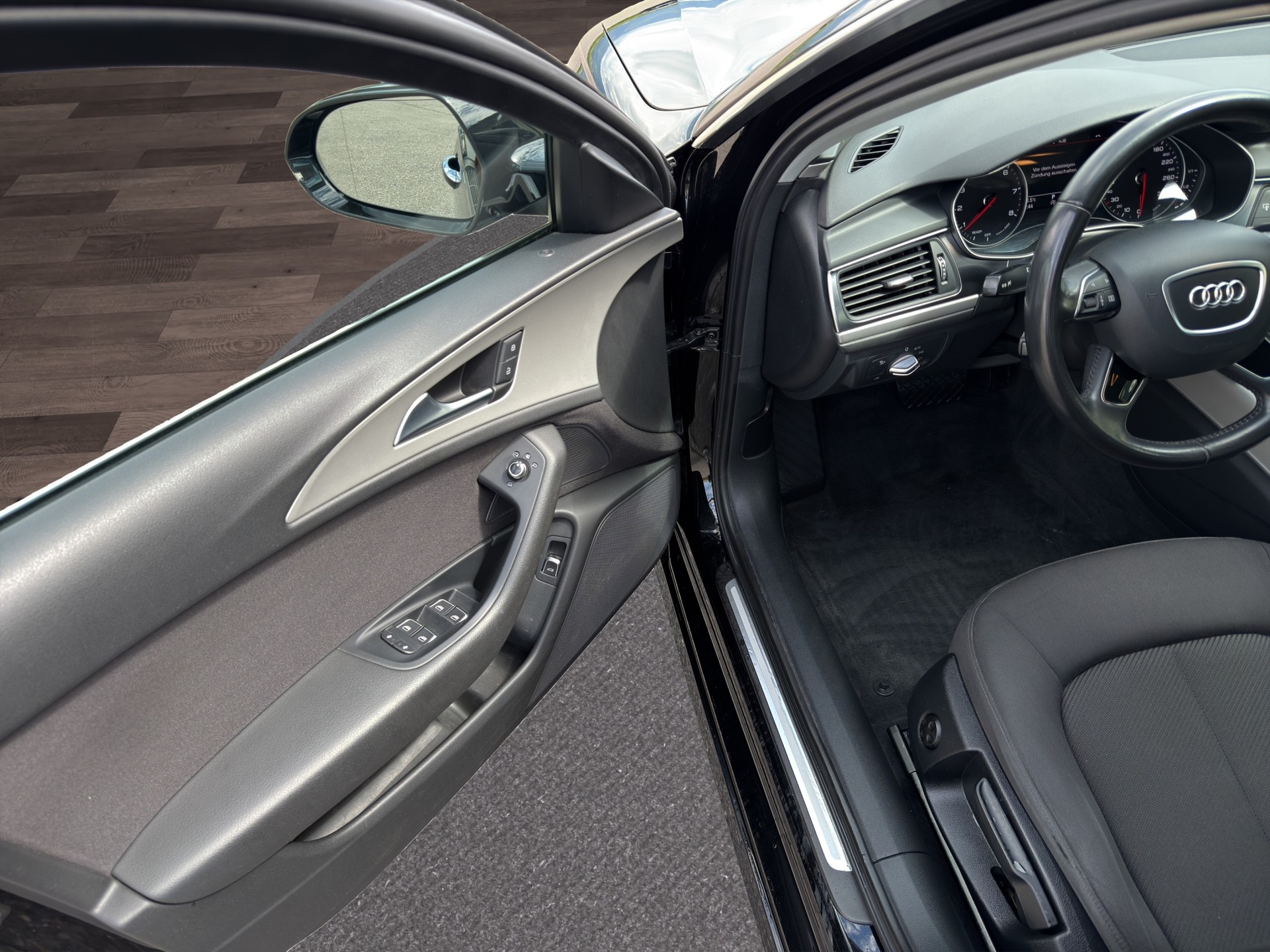 AUDI A6 Limousine 2.0 TFSI S-tronic-image-19