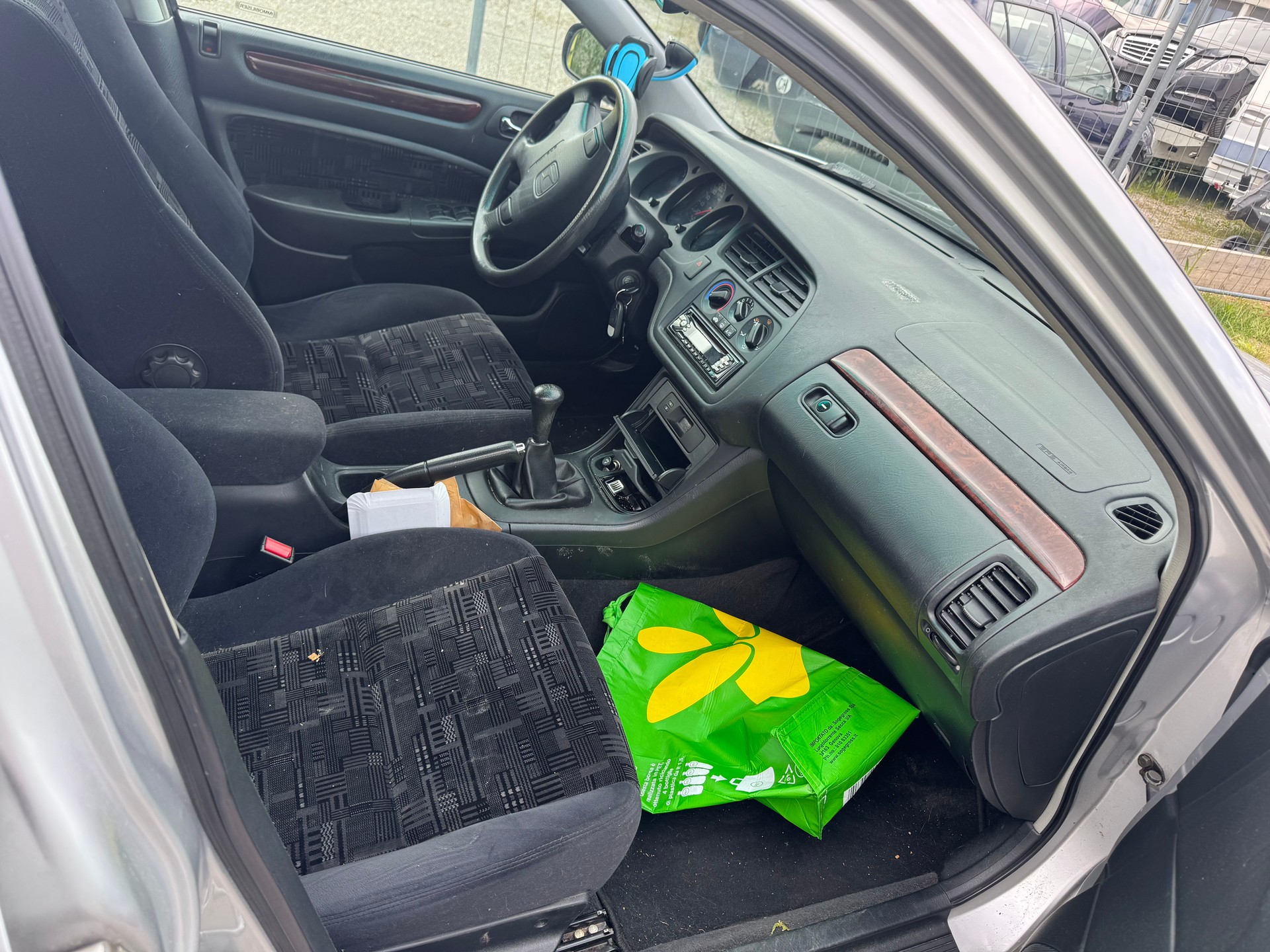 HONDA Accord 2.0i ES-image-1