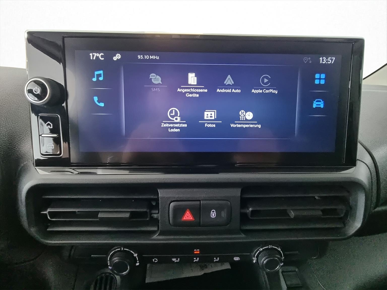 TOYOTA PROACE CITY Van L1 52KWh Active-image-12