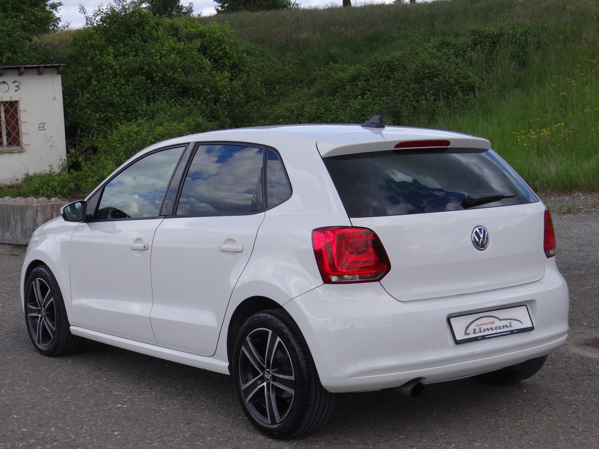 VW Polo 1.2 TSI Highline-image-6