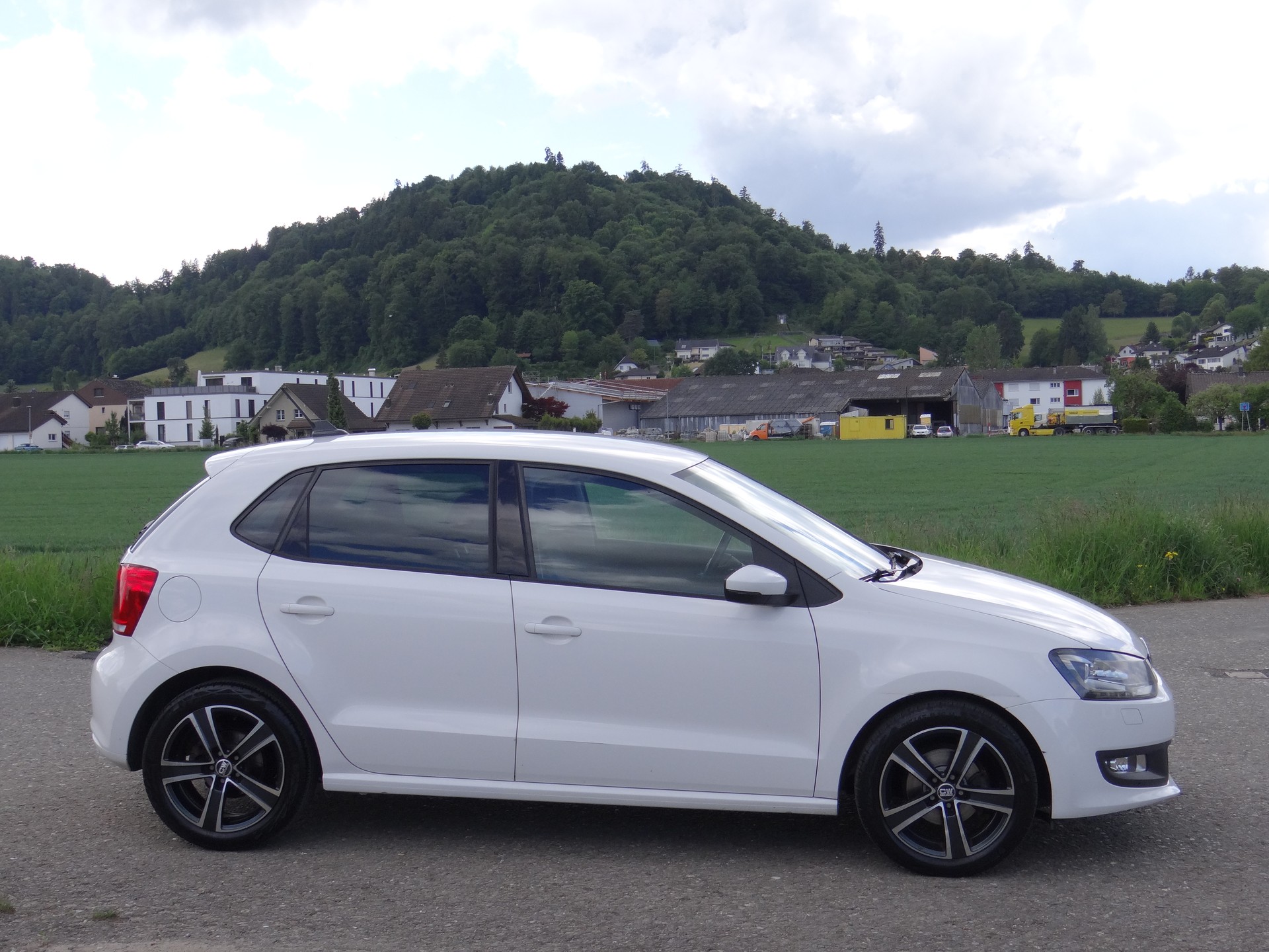 VW Polo 1.2 TSI Highline-image-4