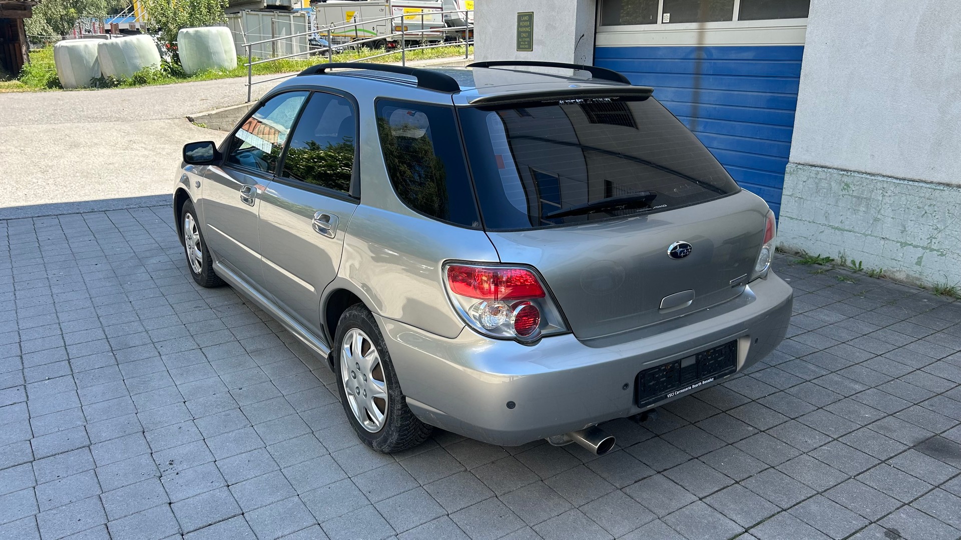 SUBARU Impreza 2.0R-image-2