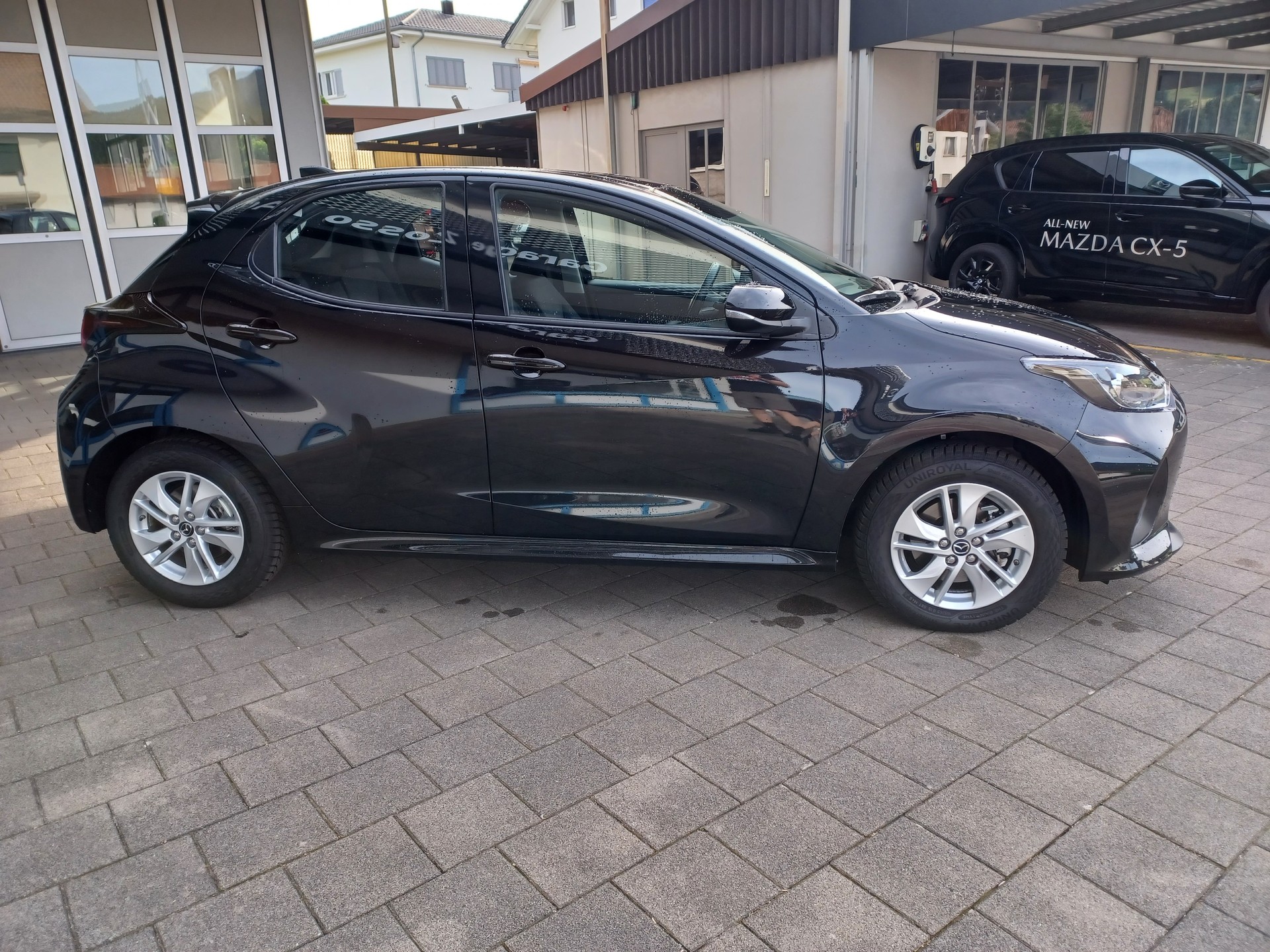 MAZDA 2 Hybrid Centre-line-image-5