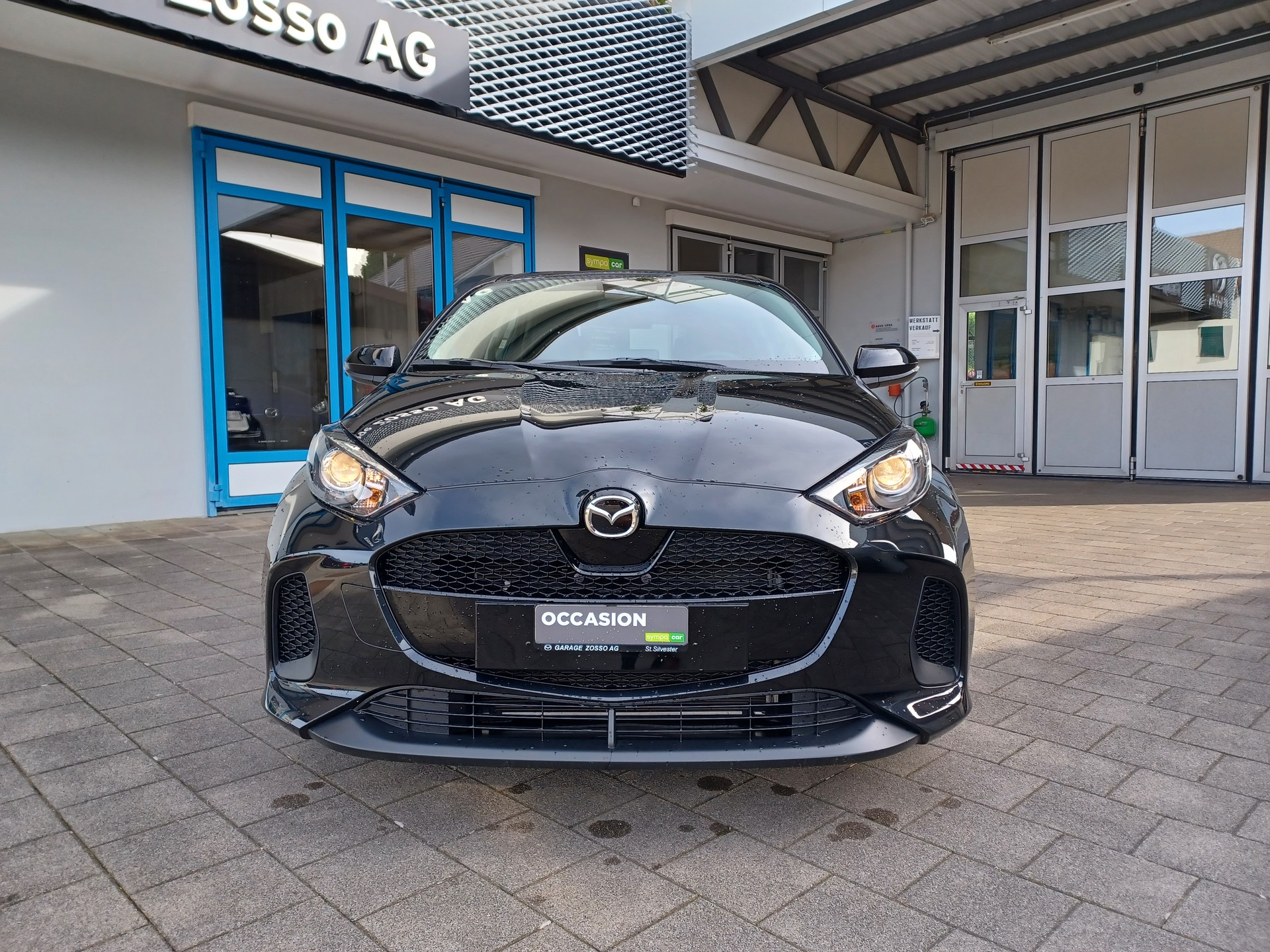 MAZDA 2 Hybrid Centre-line-image-7