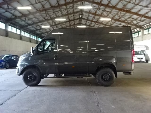 IVECO Kasten 55S18HA8 V WX Navi 4x4-showroom-element-1