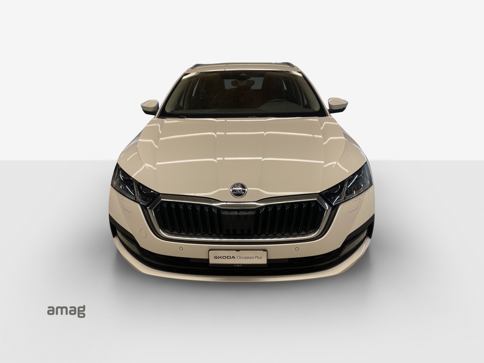 SKODA Octavia Combi 2.0 TDI DSG Ambition-image-6