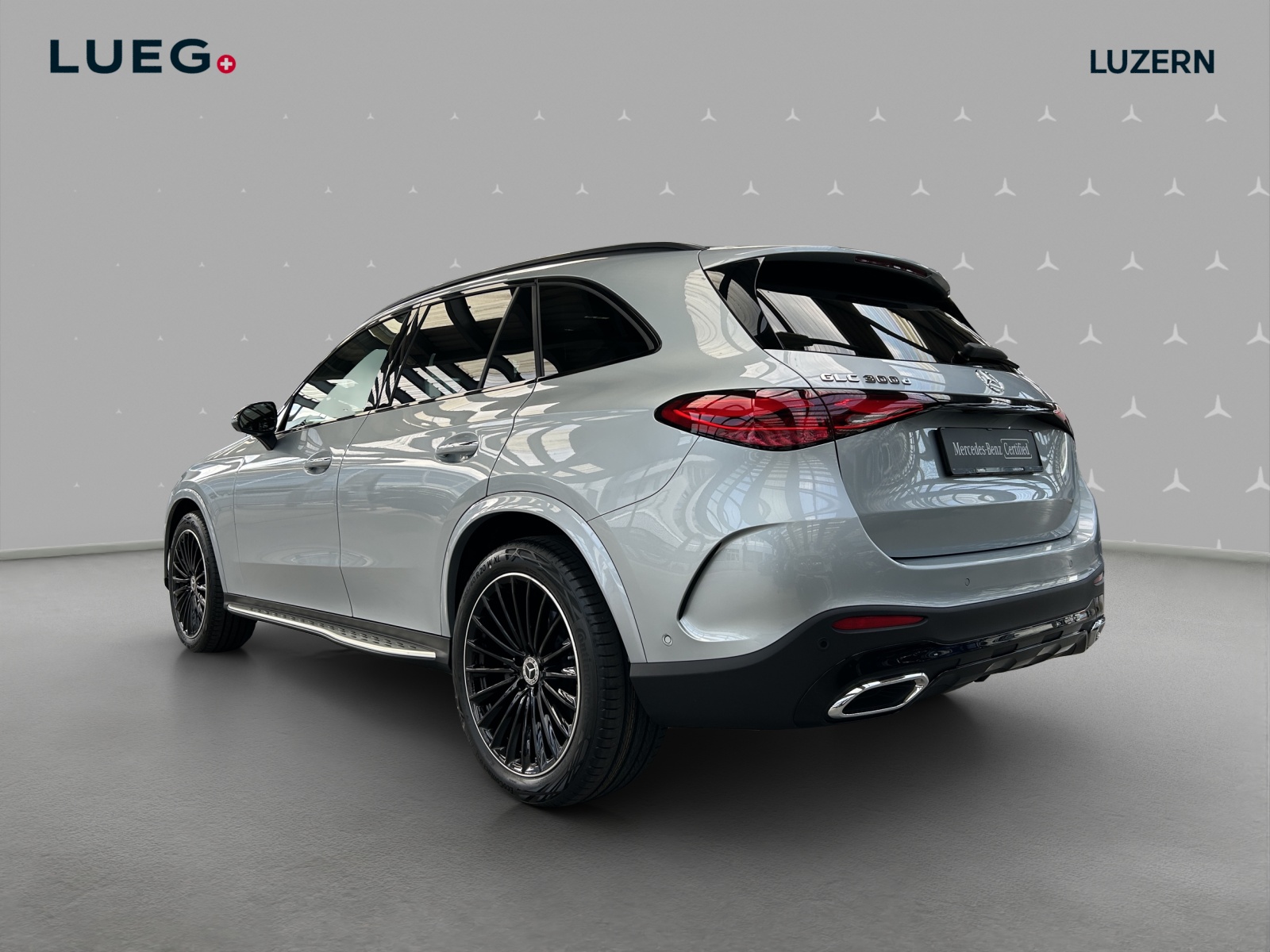 MERCEDES-BENZ GLC 300 d 4Matic 9G-Tronic-image-2