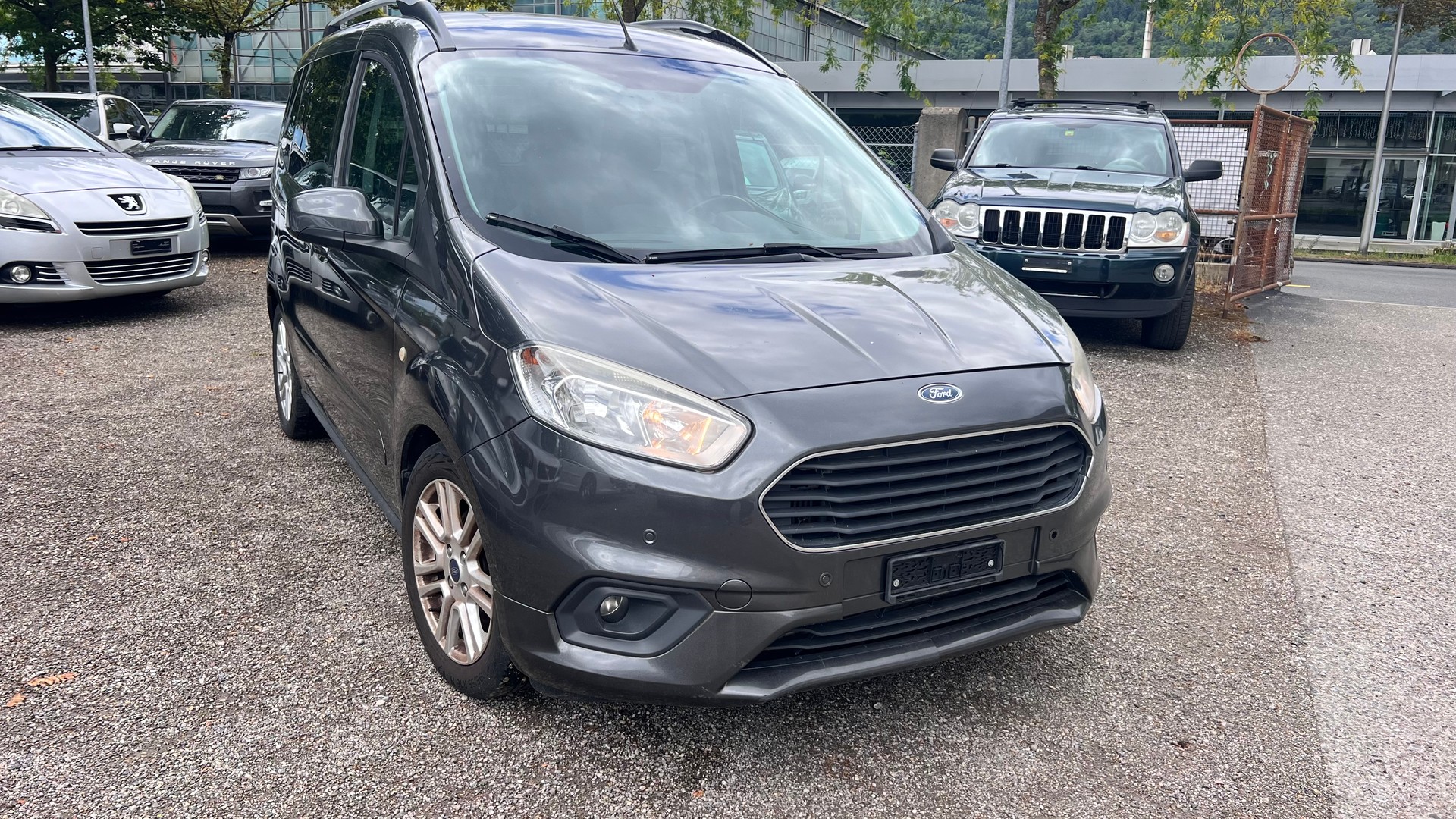 FORD Tourneo Courier 1.0 SCTi Trend-image-4