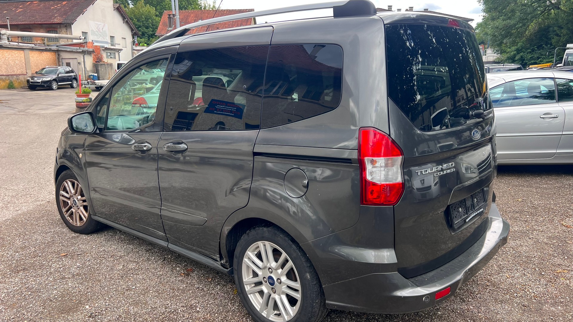 FORD Tourneo Courier 1.0 SCTi Trend-image-3