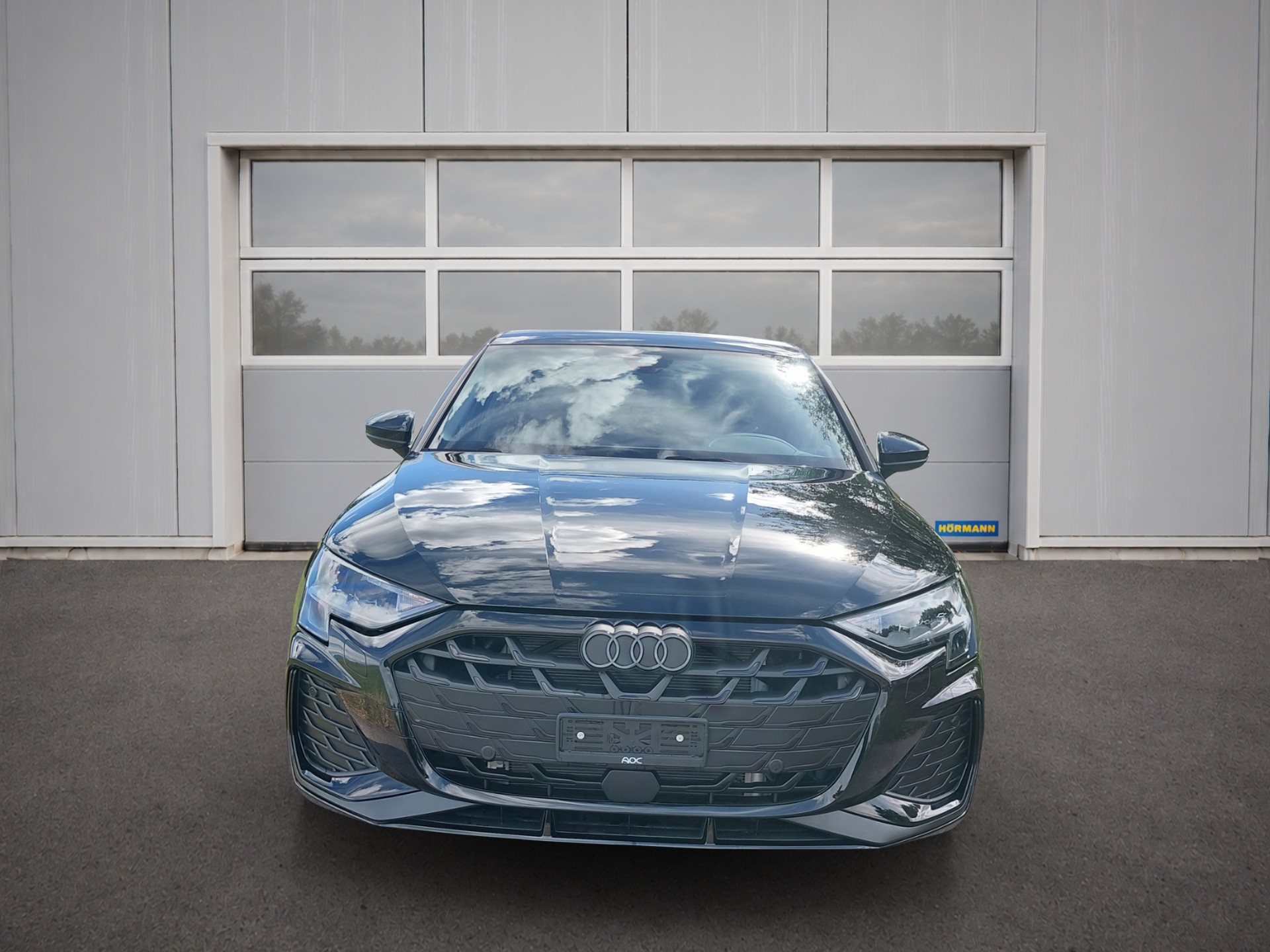 AUDI A3 Sportback 1.5 45 TFSI Plug-in-Hybrid S Line S-Tronic-image-1