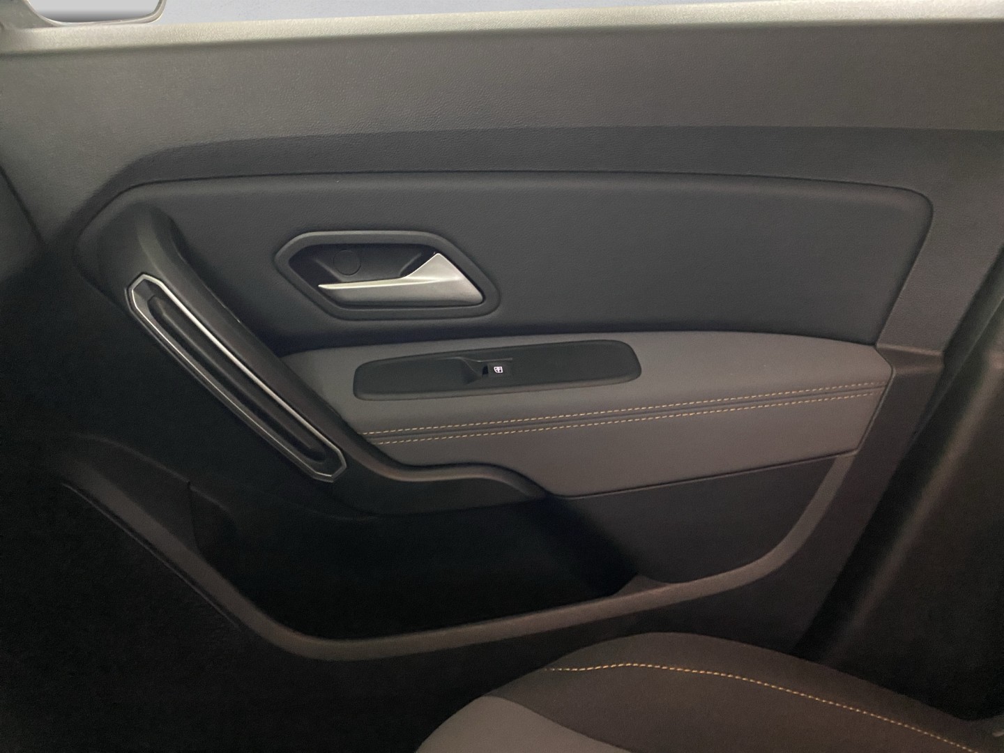 DACIA Duster TCe 150 Extreme EDC 4x2-image-19