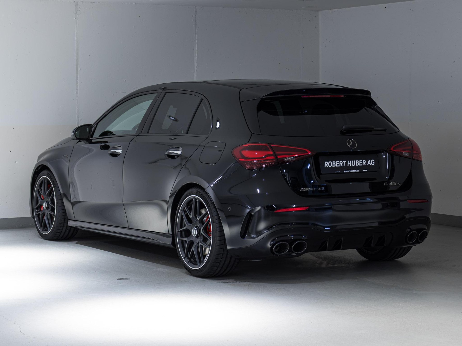 MERCEDES-BENZ A 45 AMG S 4MATIC+-image-3