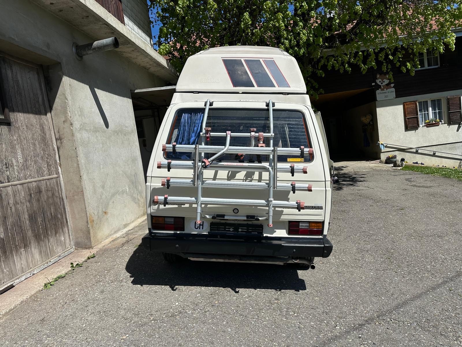 VW Camper-showroom-element-1