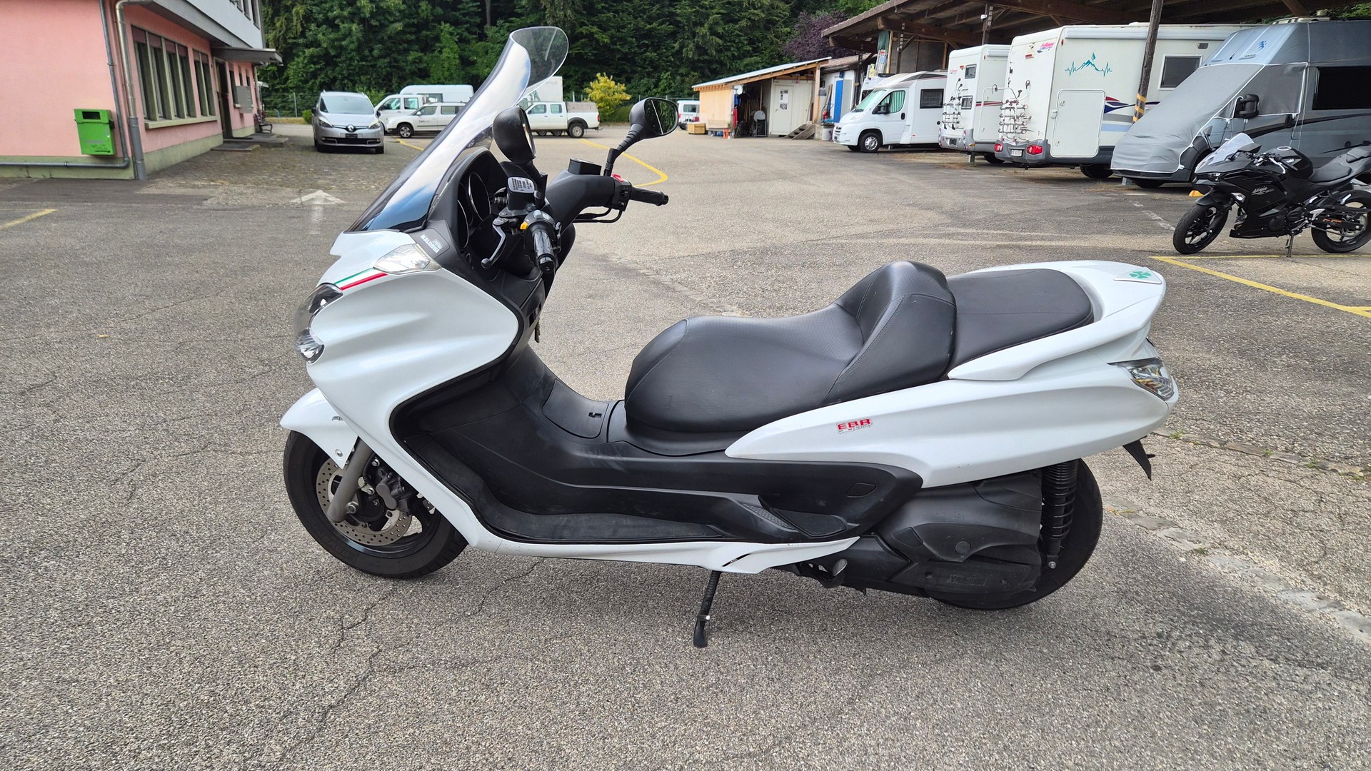 YAMAHA MajestyYP 400 ABS-image-5