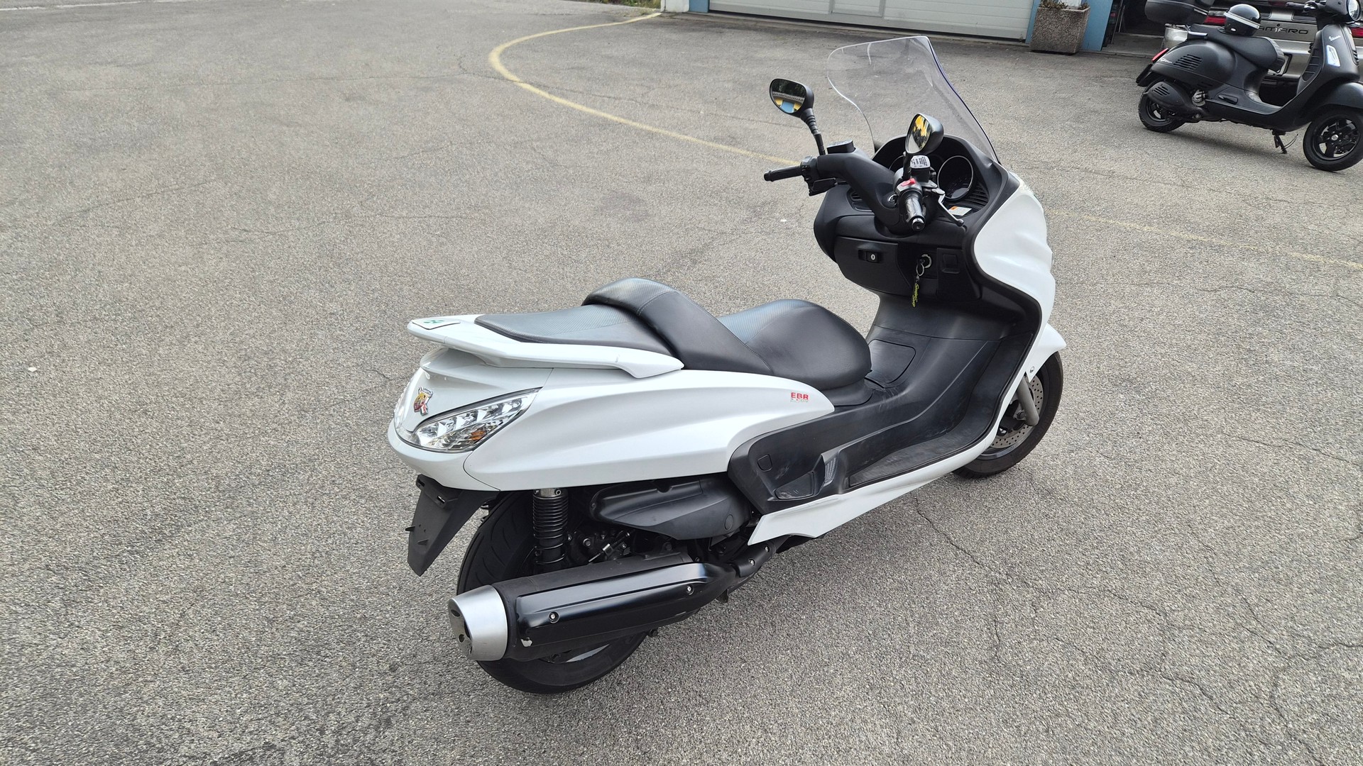 YAMAHA MajestyYP 400 ABS-image-1