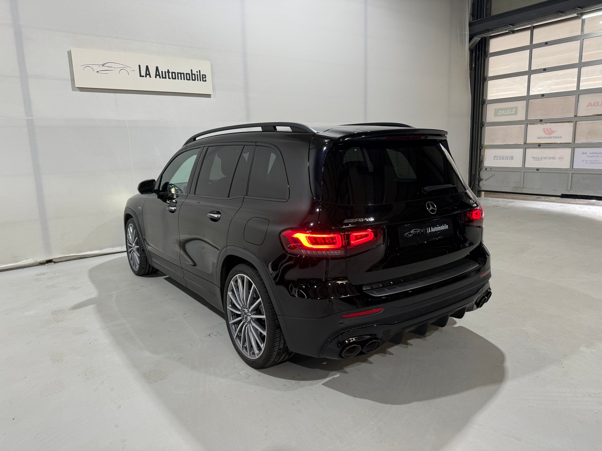 MERCEDES-BENZ GLB 35 AMG 4Matic 8G-Tronic-image-9