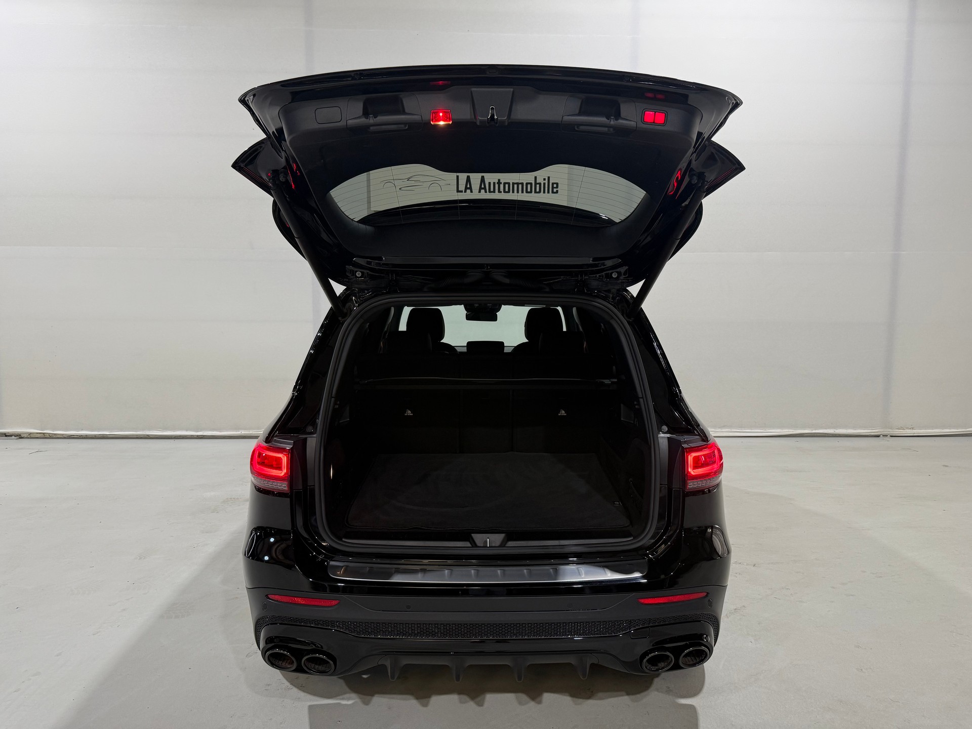 MERCEDES-BENZ GLB 35 AMG 4Matic 8G-Tronic-image-10