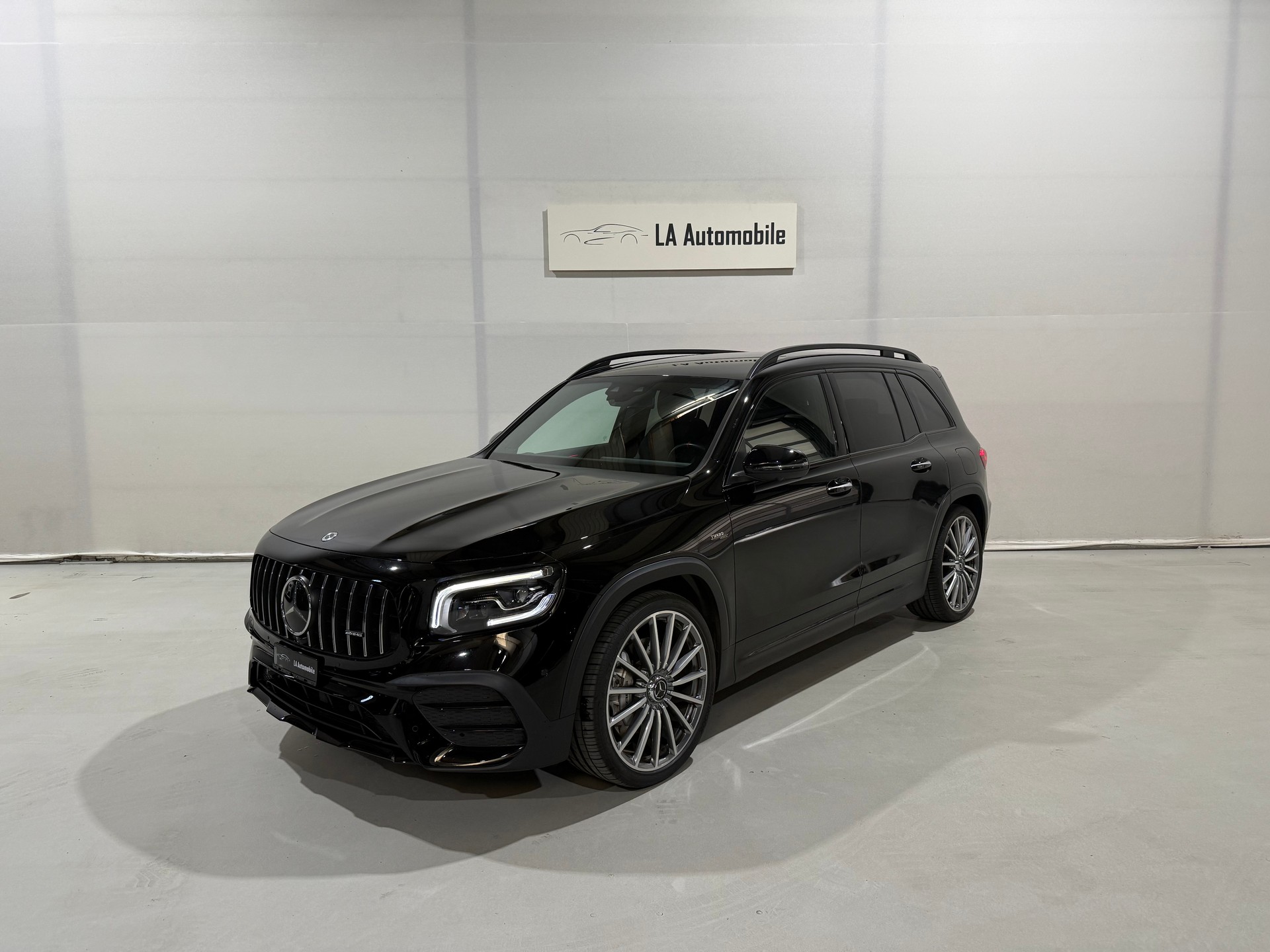 MERCEDES-BENZ GLB 35 AMG 4Matic 8G-Tronic