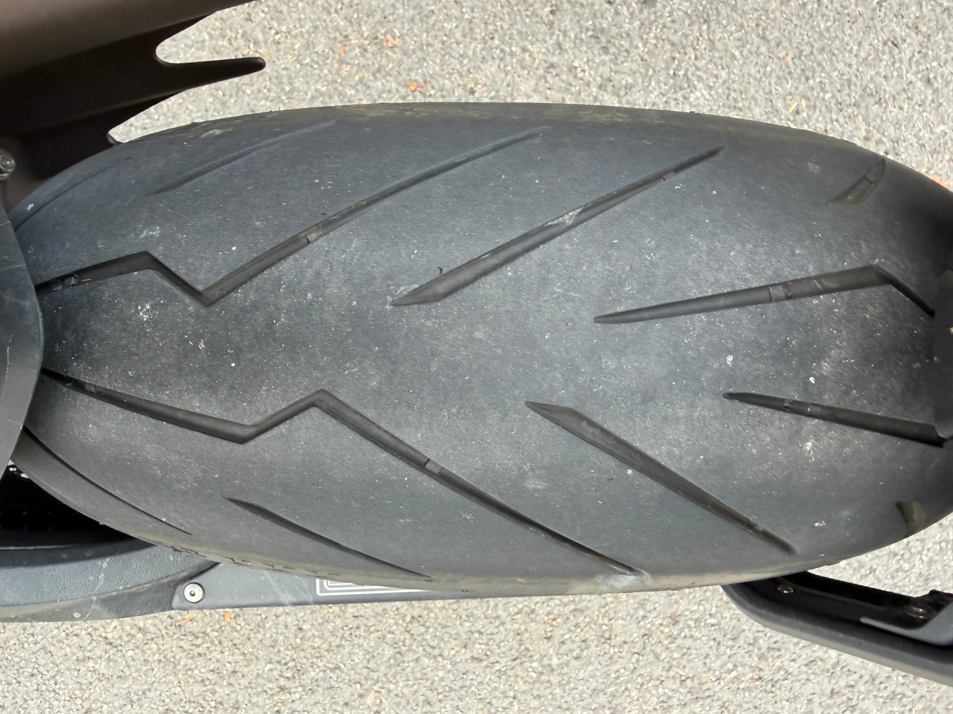 MV AGUSTA 800 Rosso-image-12