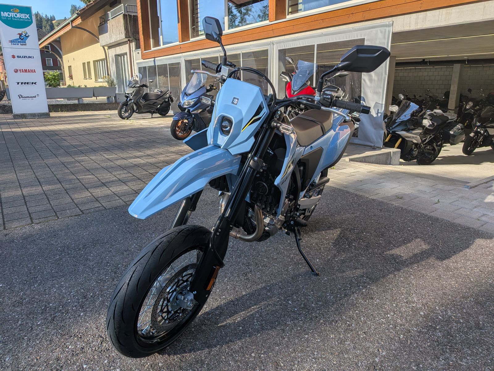 SUZUKI DR-Z 400 SM-image-2