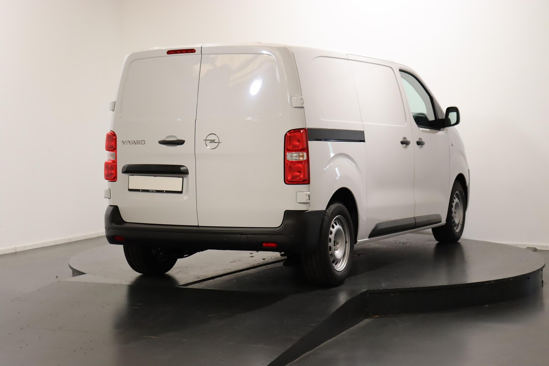 OPEL Vivaro Cargo 1.5 D 120 S/S-showroom-element-3