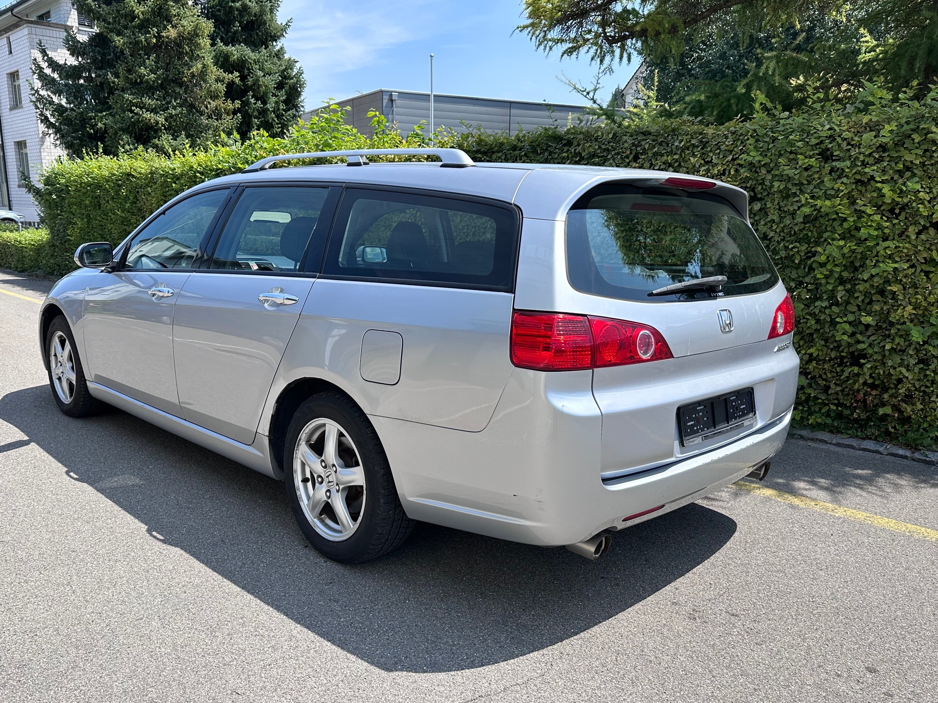 HONDA Accord Tourer 2.4i Executive Automatic-image-2