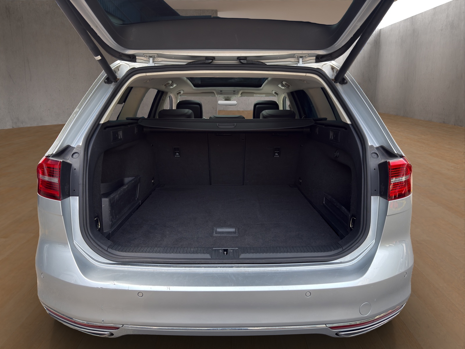 VW Passat Variant 2.0 TDI BMT High. DSG 4Motion-image-25