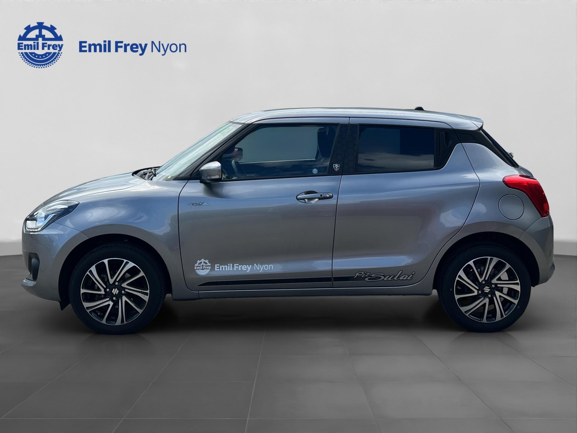 SUZUKI Swift 1.2 Piz Sulai Top Hybrid 4x4-showroom-element-2