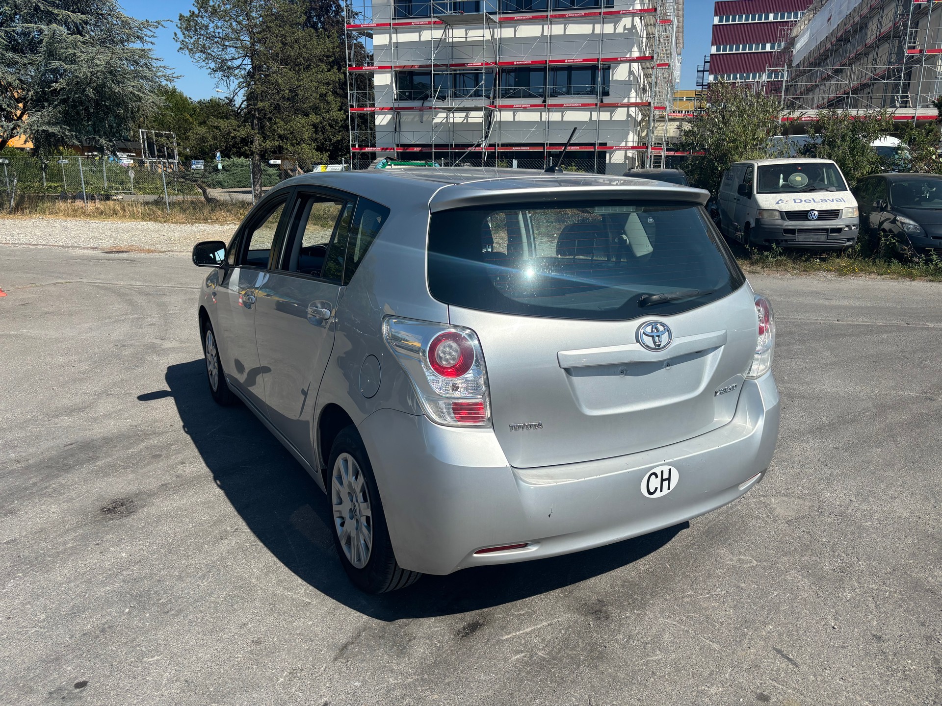 TOYOTA Verso 1.8 Linea Sol Premium-image-3