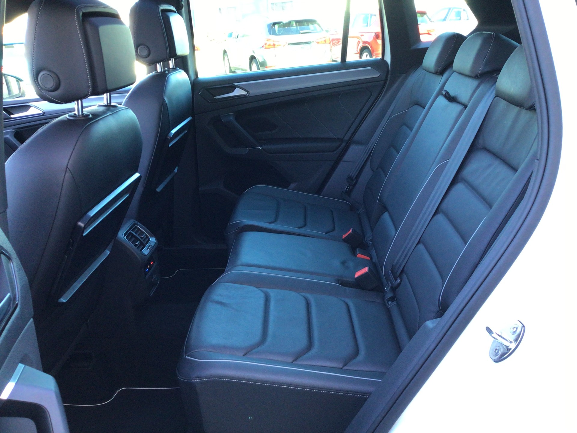 VW Tiguan 2.0TSI Highline 4Motion DSG-image-9