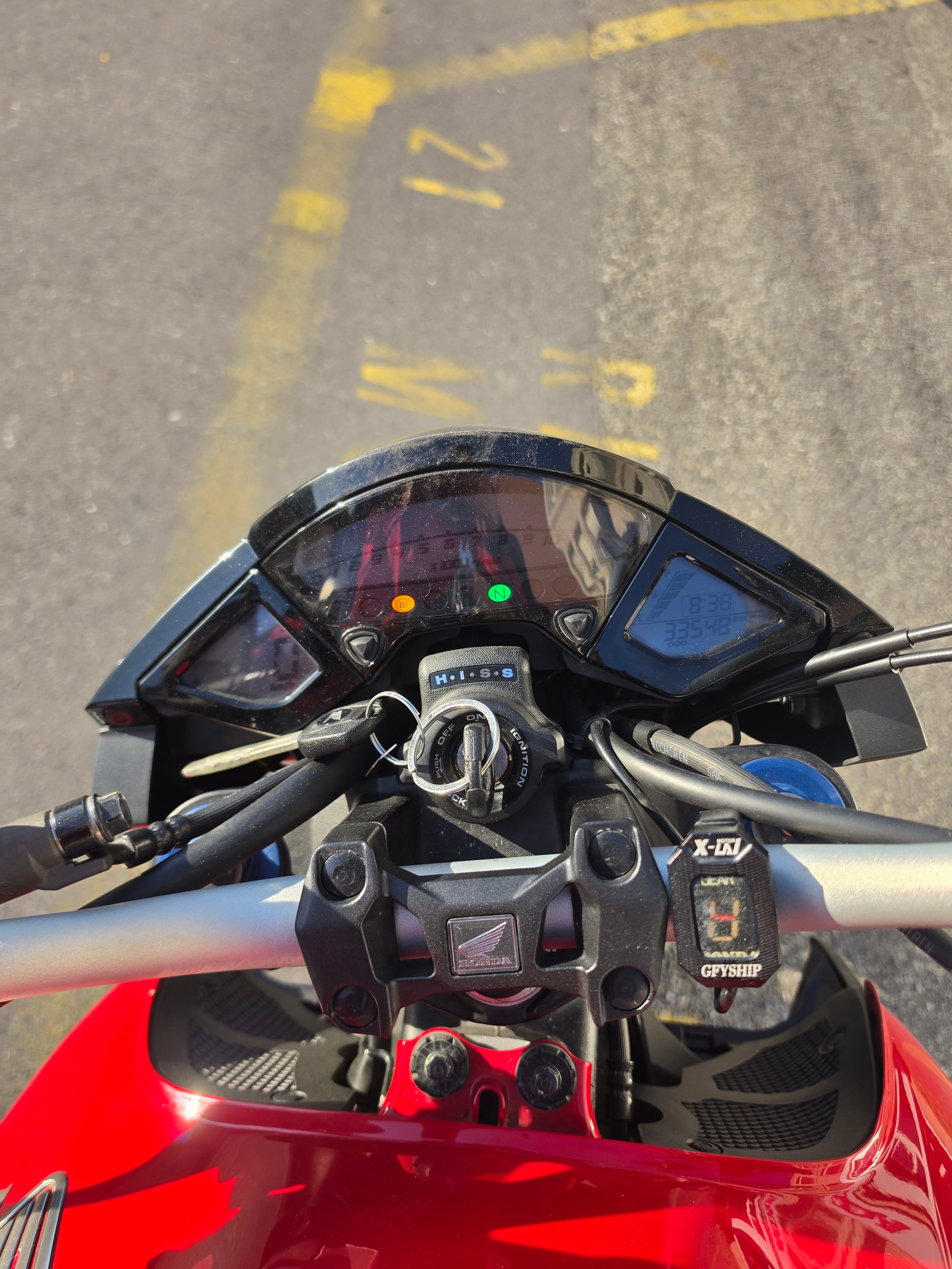 HONDA CB 1000 R ABS-image-3