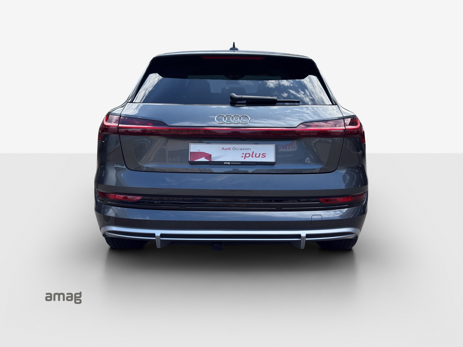 AUDI e-tron 55 S Line quattro-showroom-element-3
