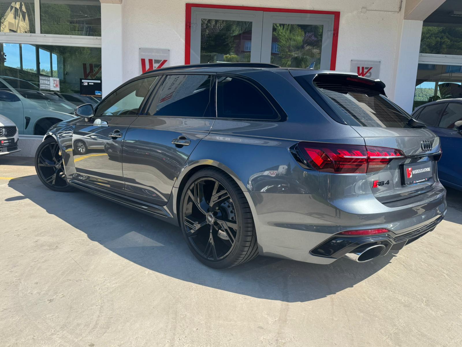 AUDI RS4 Avant quattro tiptronic 💥-image-8