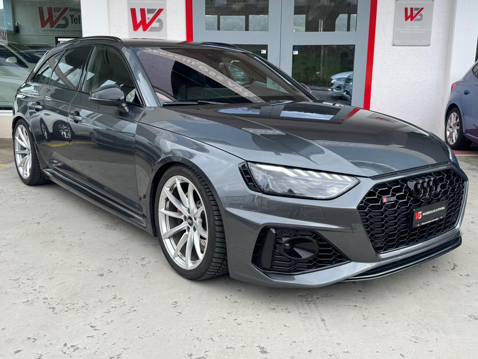AUDI RS4 Avant quattro tiptronic 💥-image-4