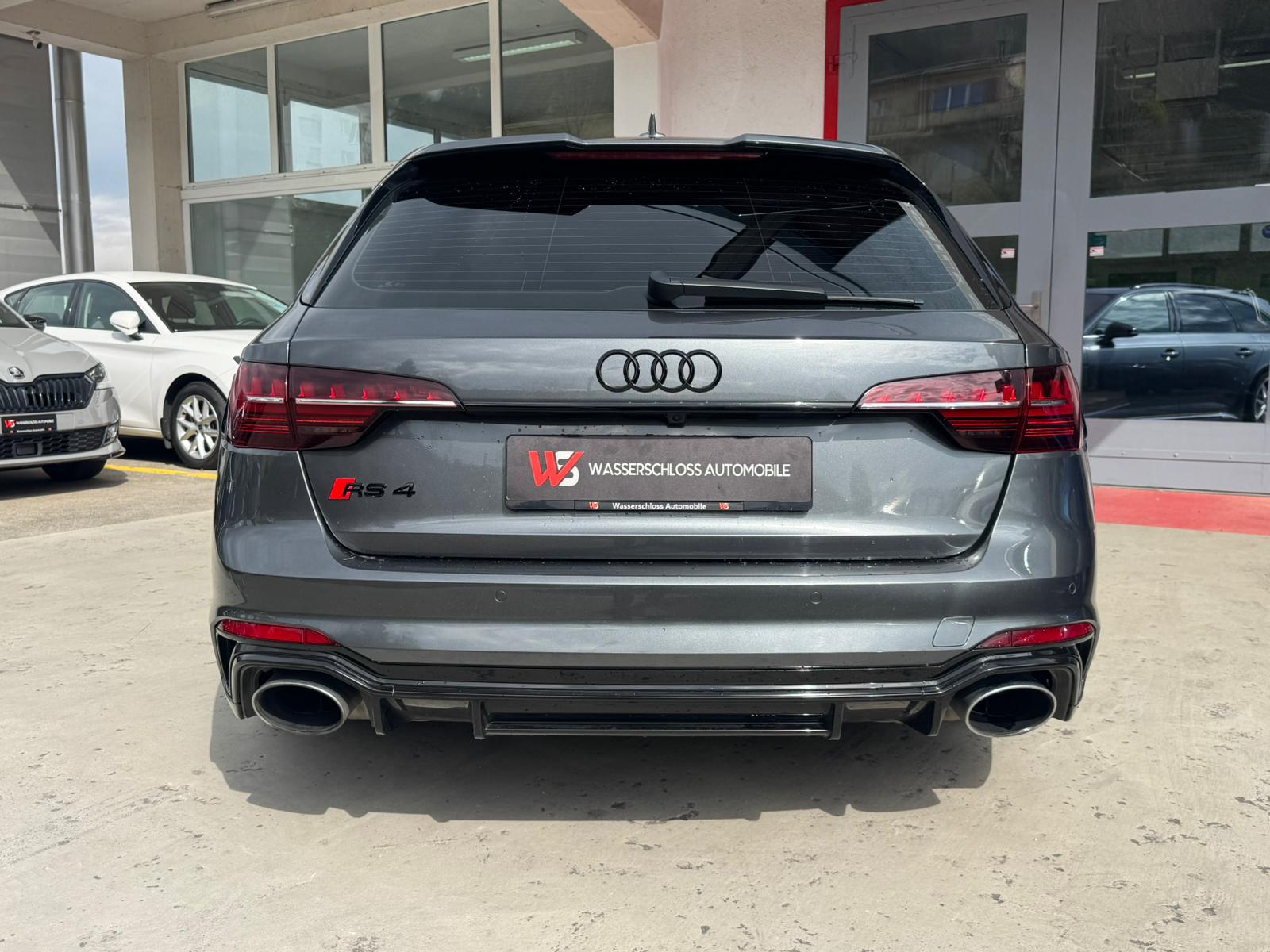 AUDI RS4 Avant quattro tiptronic 💥-image-9