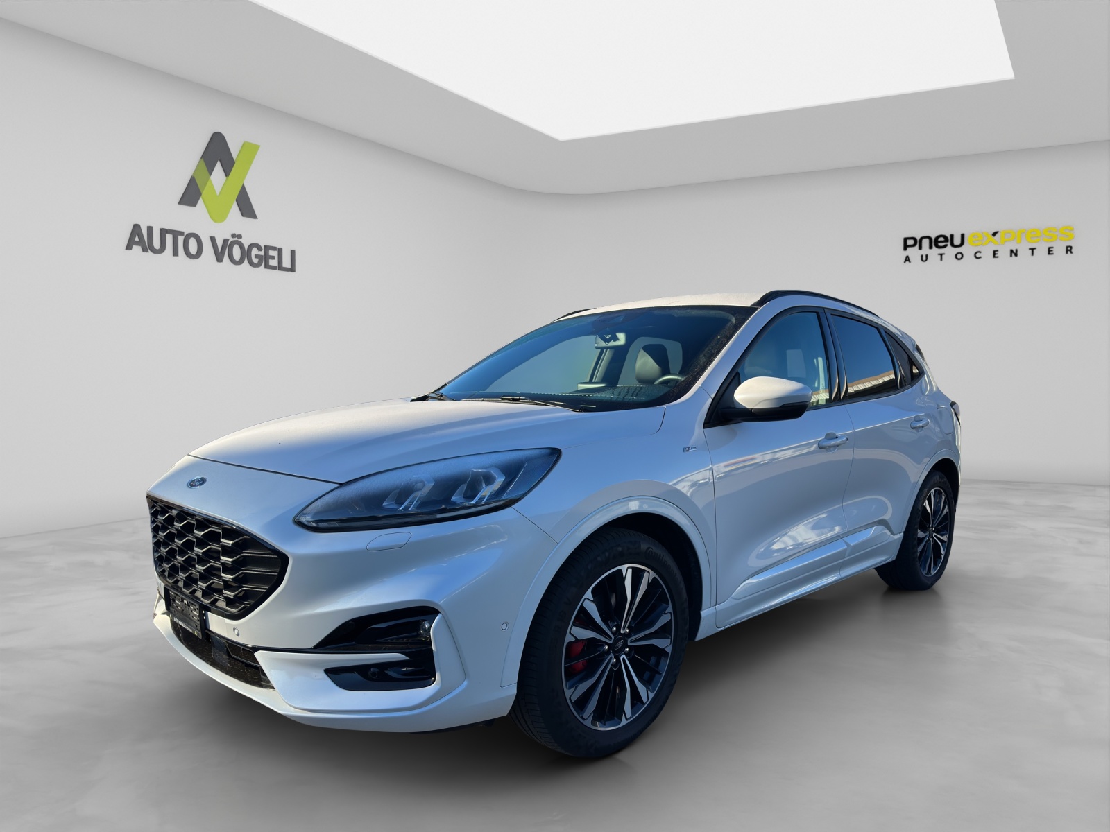 FORD Kuga 2.0 EcoBlue ST-Line 4x4-showroom-element-1