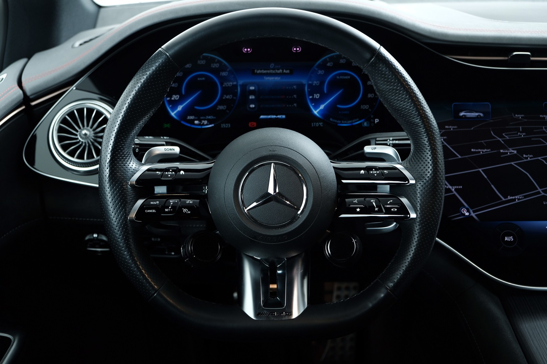 MERCEDES-BENZ EQE 53 AMG 4Matic+ V295-image-8
