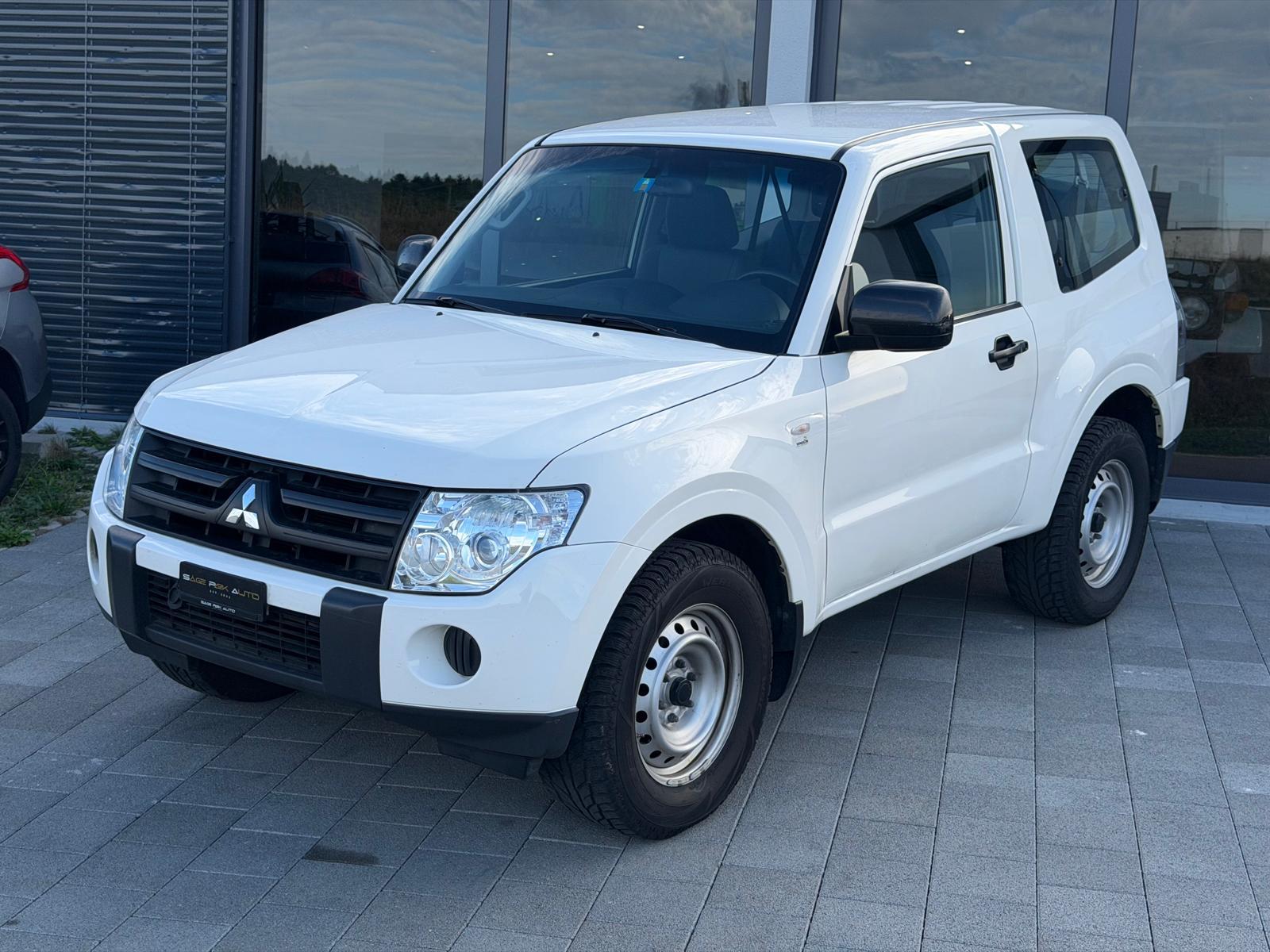 MITSUBISHI Pajero 3.2 DID Swiss Professional