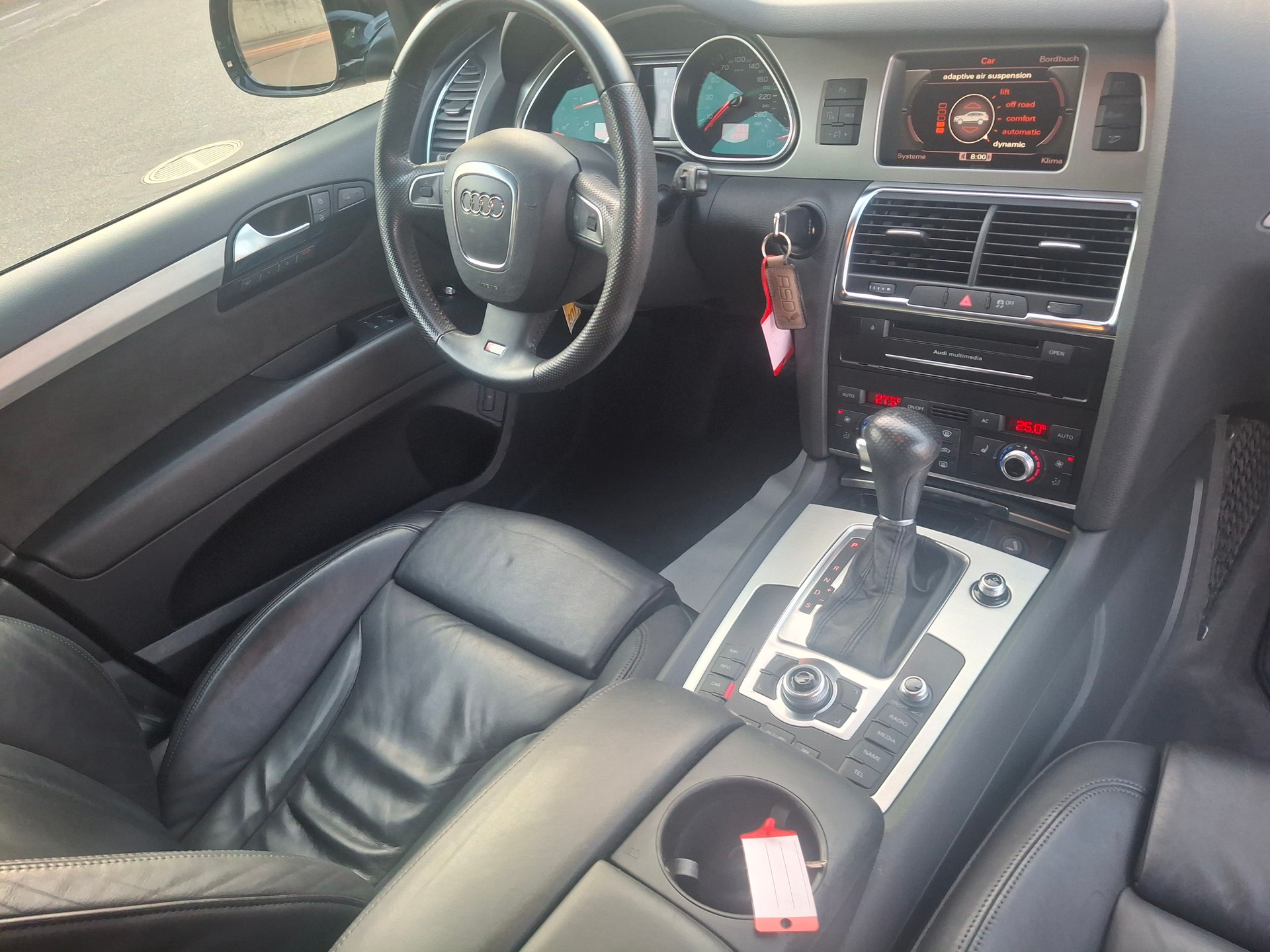AUDI Q7 3.0 TDI quattro tiptronic-image-16