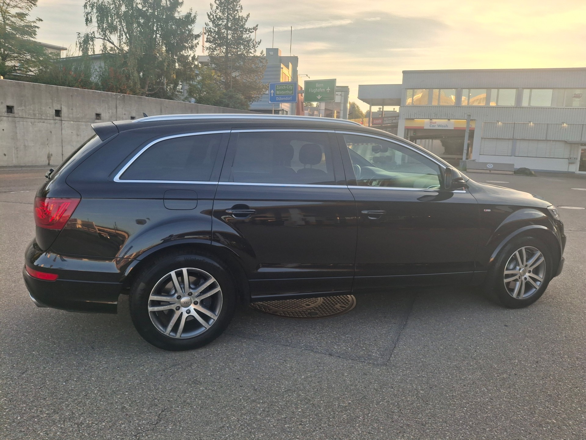 AUDI Q7 3.0 TDI quattro tiptronic-image-12