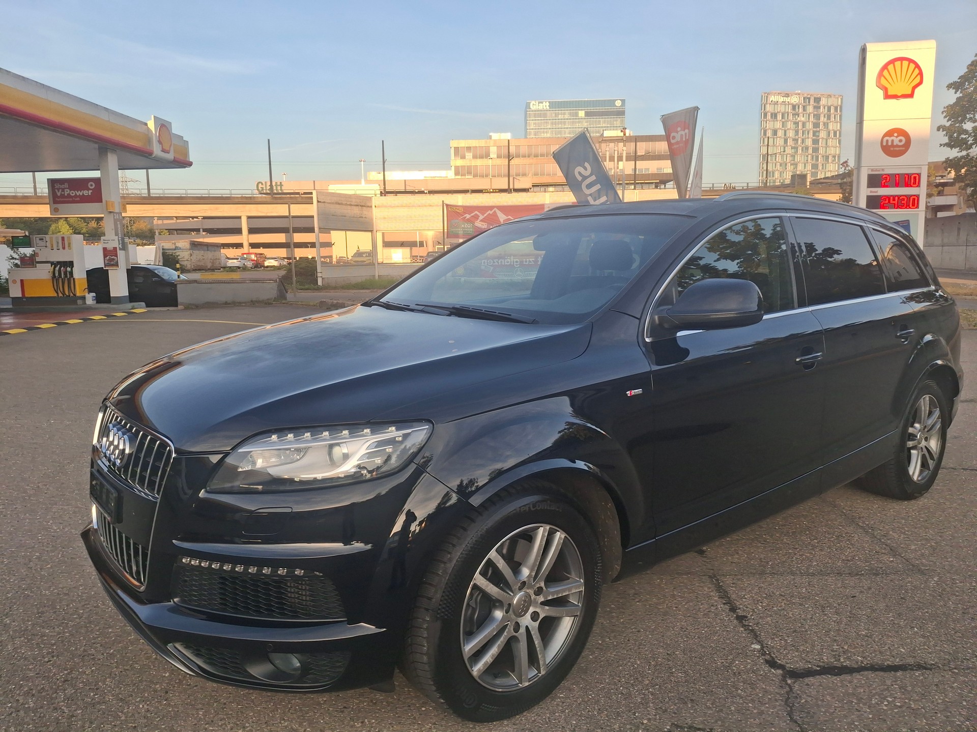 AUDI Q7 3.0 TDI quattro tiptronic-showroom-element-2